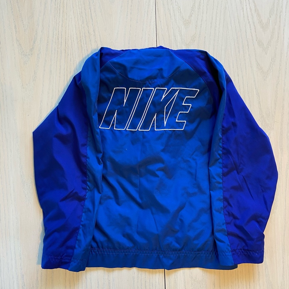 Nike Spring Jacket - Picture 3 of 3